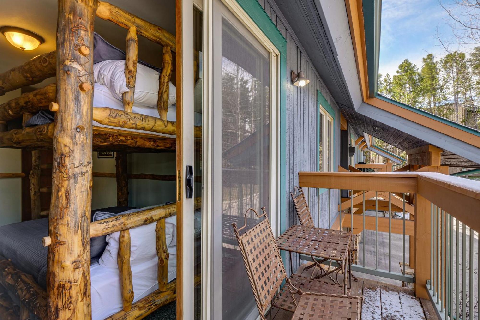 Breck Condo With Pool And Hot Tub Access Walk To Lift بريكنريدج المظهر الخارجي الصورة